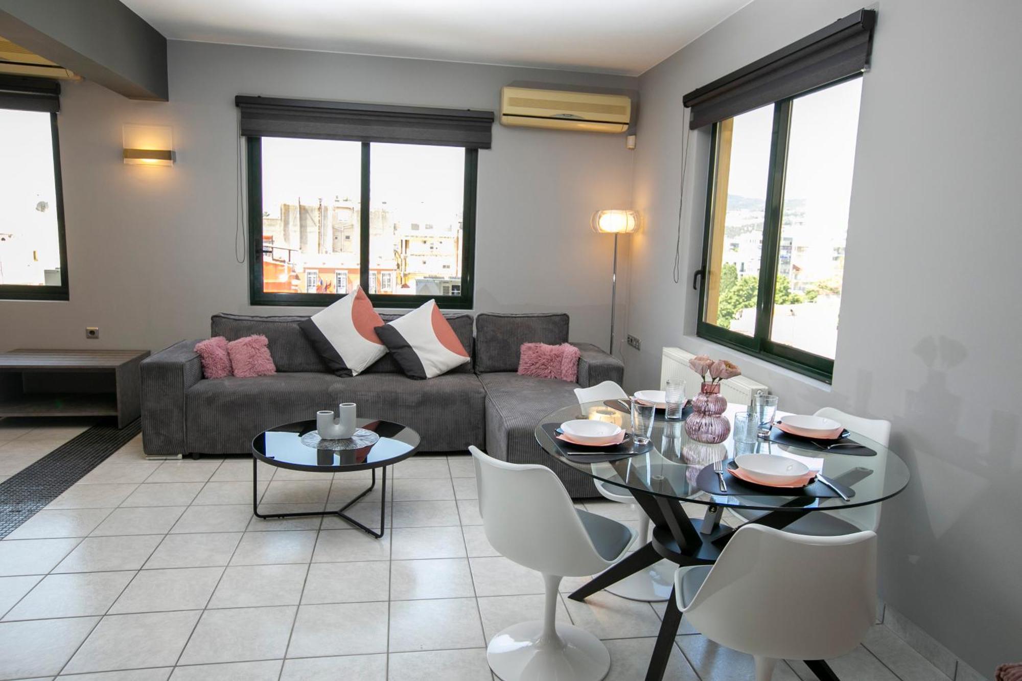 Castle View Luxury Apartment With Free Private Parking Kavala Exterior photo