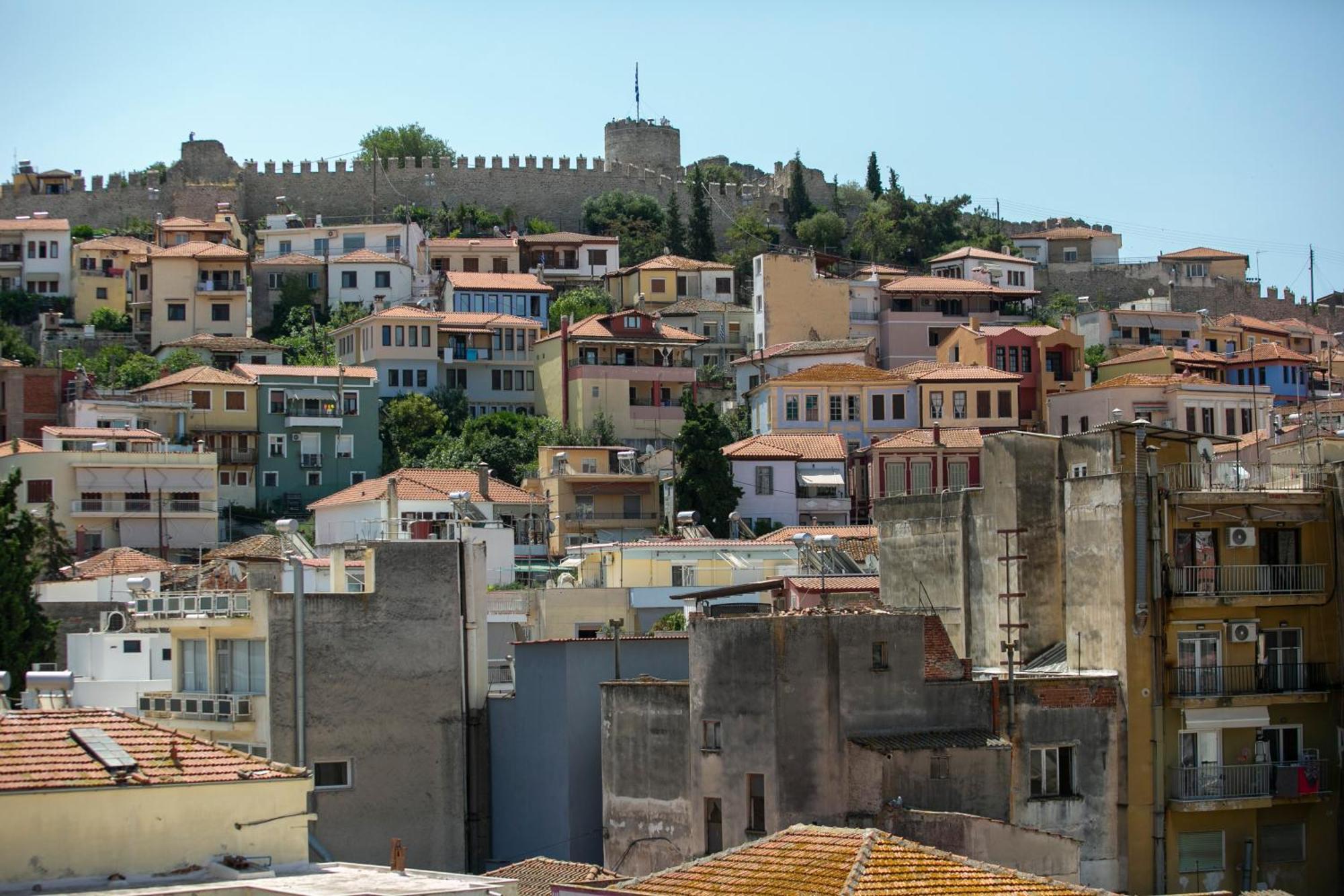Castle View Luxury Apartment With Free Private Parking Kavala Exterior photo